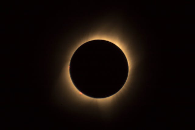 Photo by Drew Rae: https://www.pexels.com/photo/eclipse-digital-wallpaper-580679/