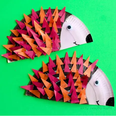 hedgehog_image credit Arty Crafty Kids