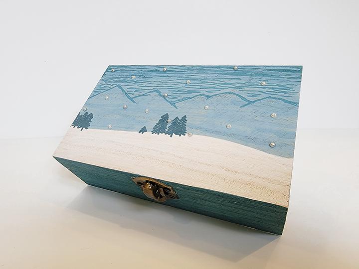 Mahwah Library Trinket Box Craft Image